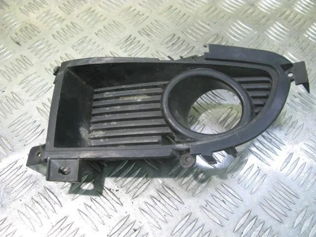 Решетка ПТФ MITSUBISHI LANCER IX рестайлинг (2005