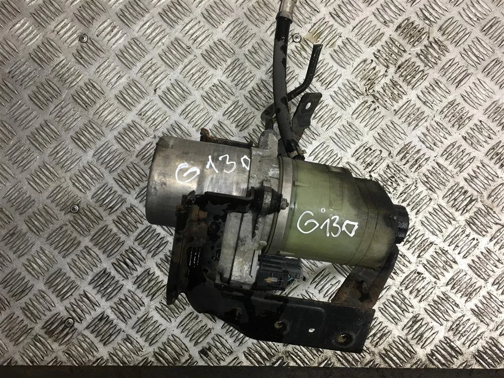 Насос гидроусилителя FORD Focus II (2005—2008)