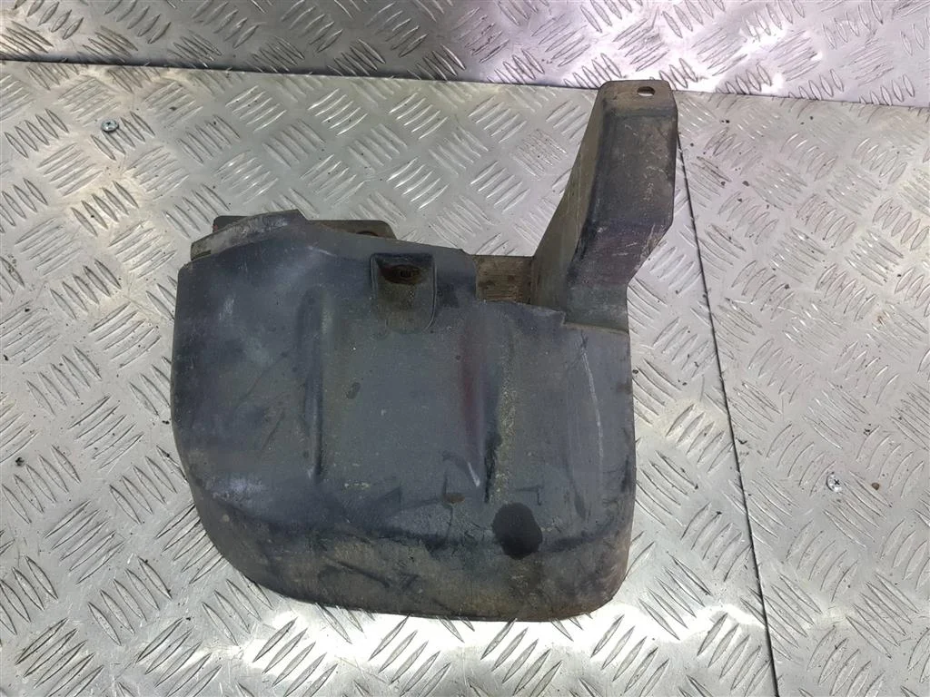 Брызговик передний левый MITSUBISHI L200 IV (2006