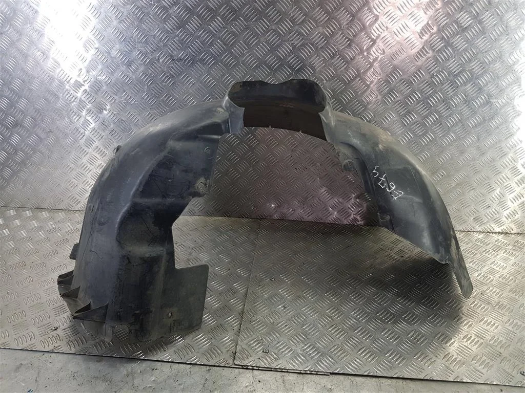 Подкрылок передний правый FORD Focus II рестайлин