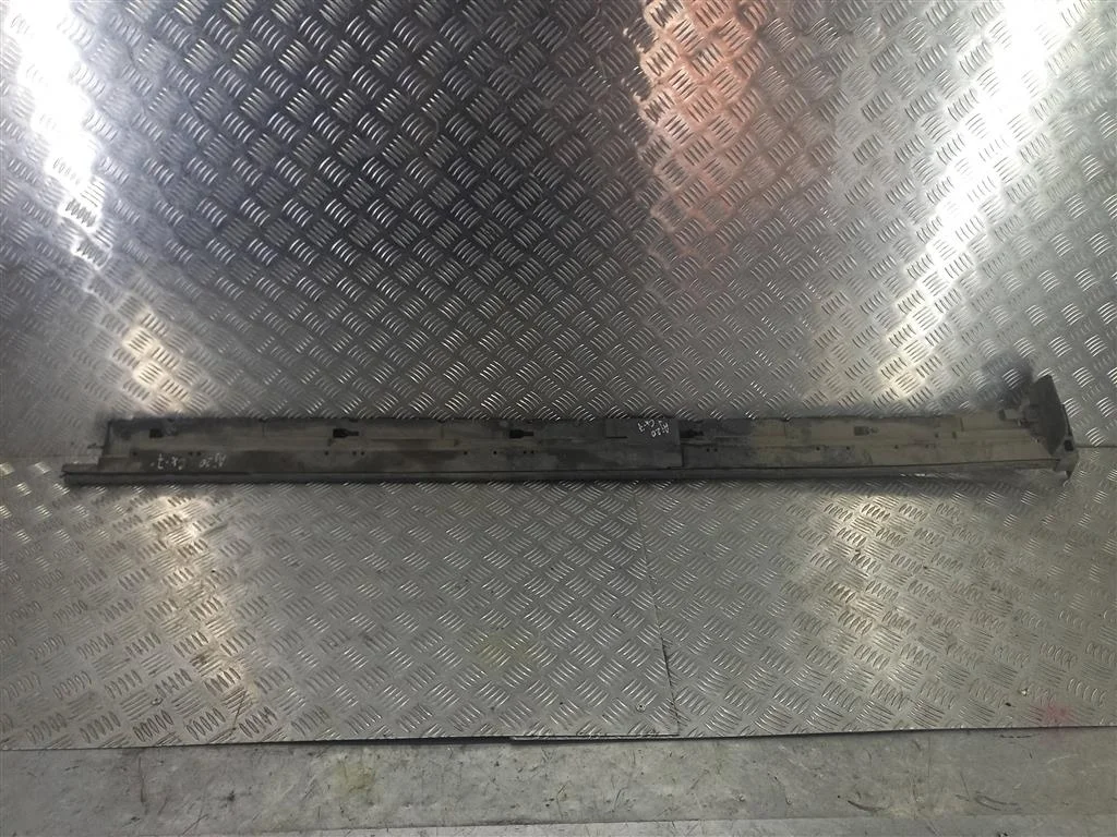 Накладка порога правая MAZDA CX-7 I рестайлинг (2