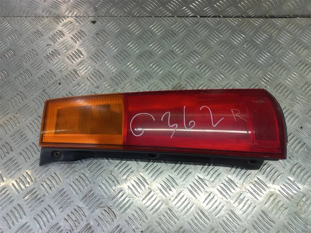 Фонарь задний правый (Фара) HONDA CR-V I рестайли