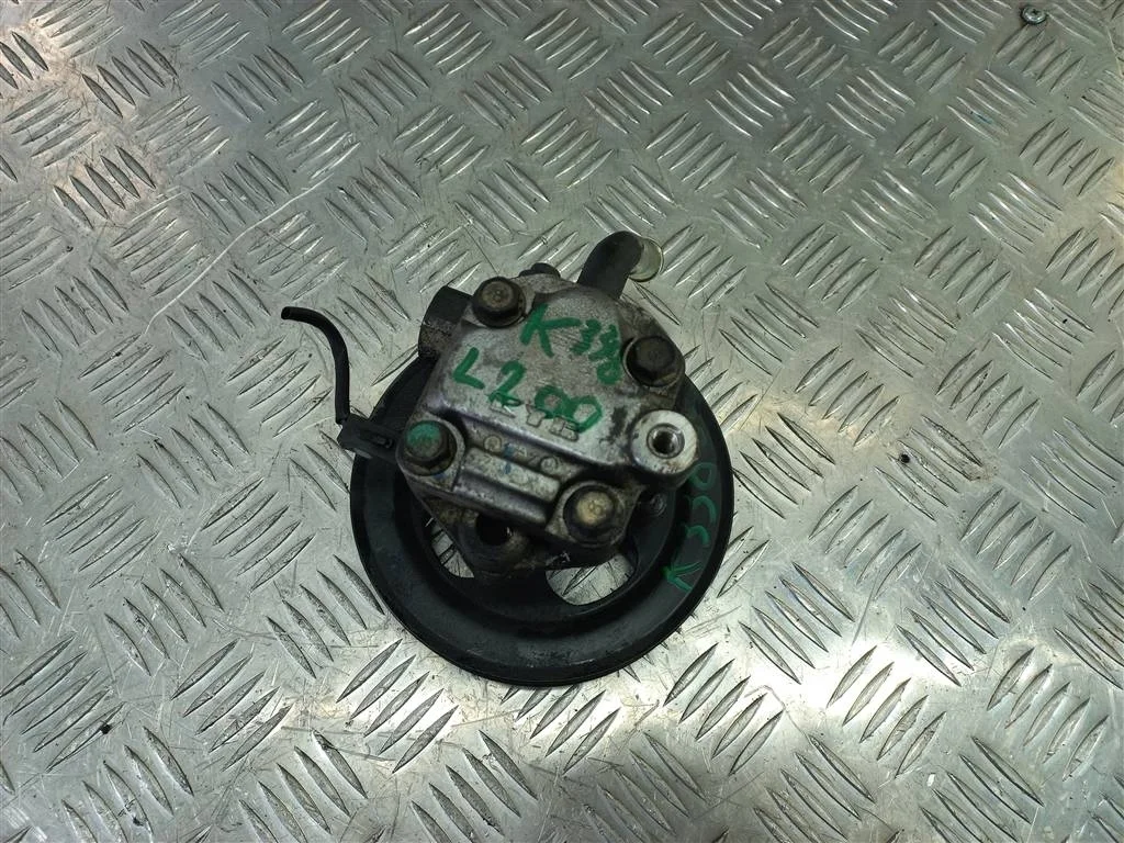 Насос гидроусилителя MITSUBISHI L200 IV (2006—201