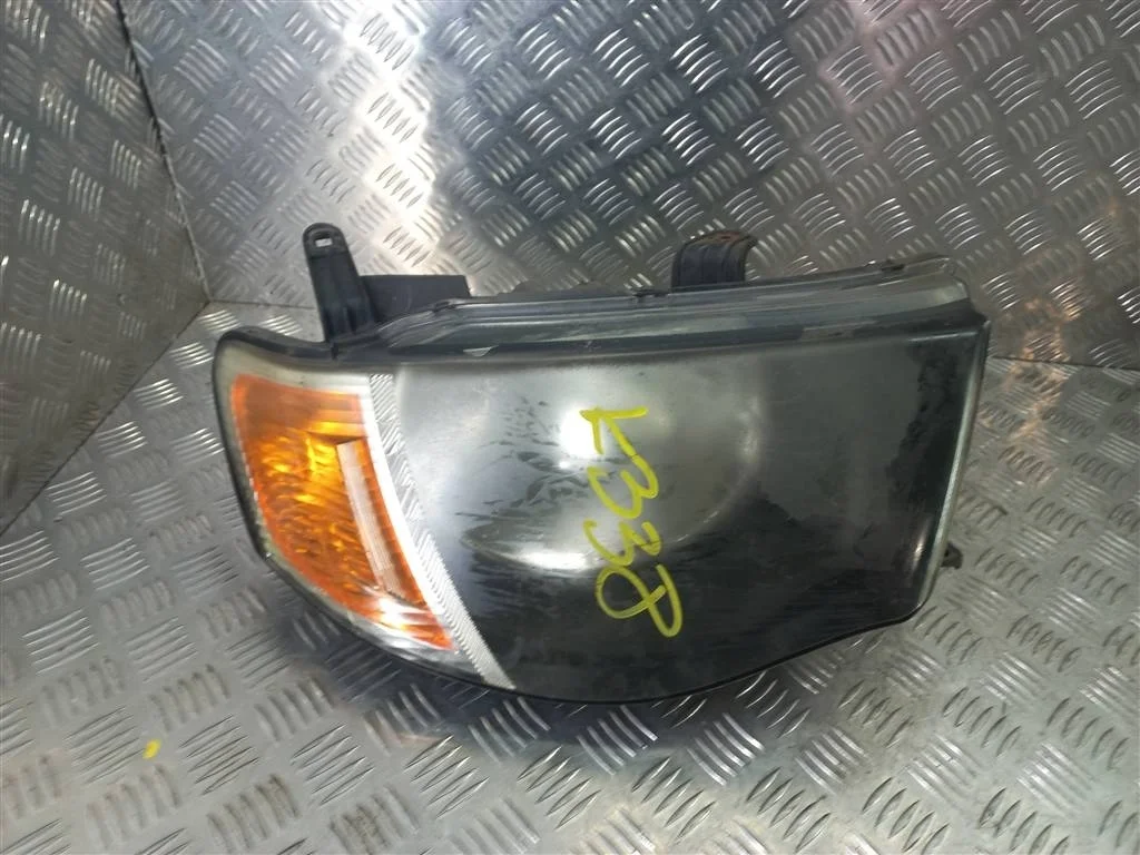 Фара передняя правая MITSUBISHI L200 IV (2006—201
