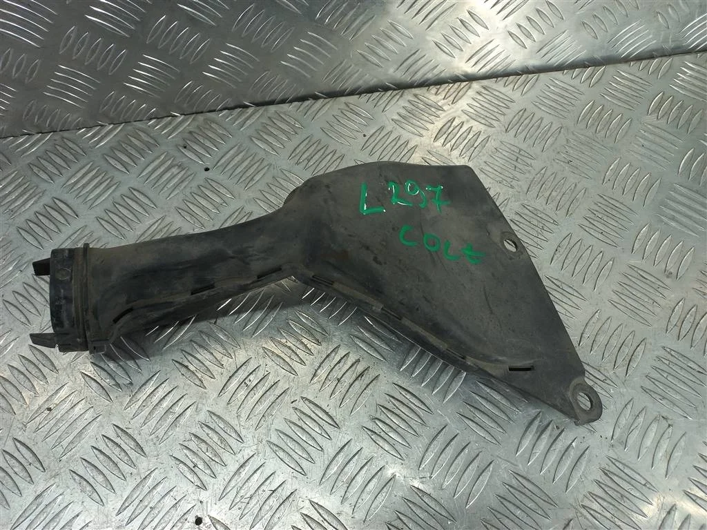 Воздухозаборник MITSUBISHI COLT Z30 (2002—2012)