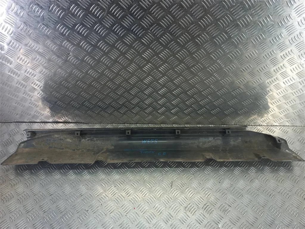 Накладка порога правая SUZUKI JIMNY III рестайлин