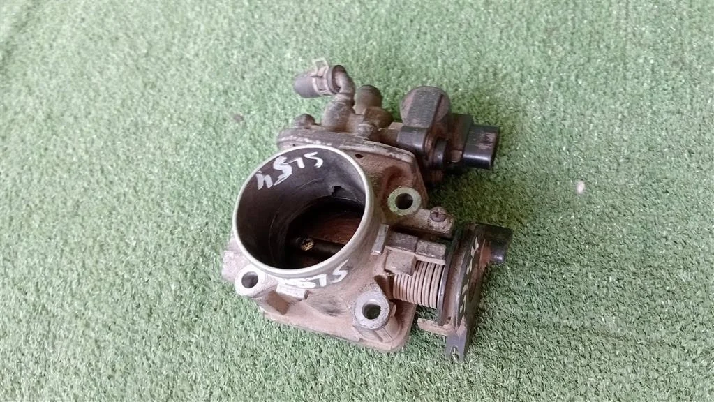 Б.у. дроссельная заслонка SUZUKI LIANA RH416 SUZUKI LIANA RH416