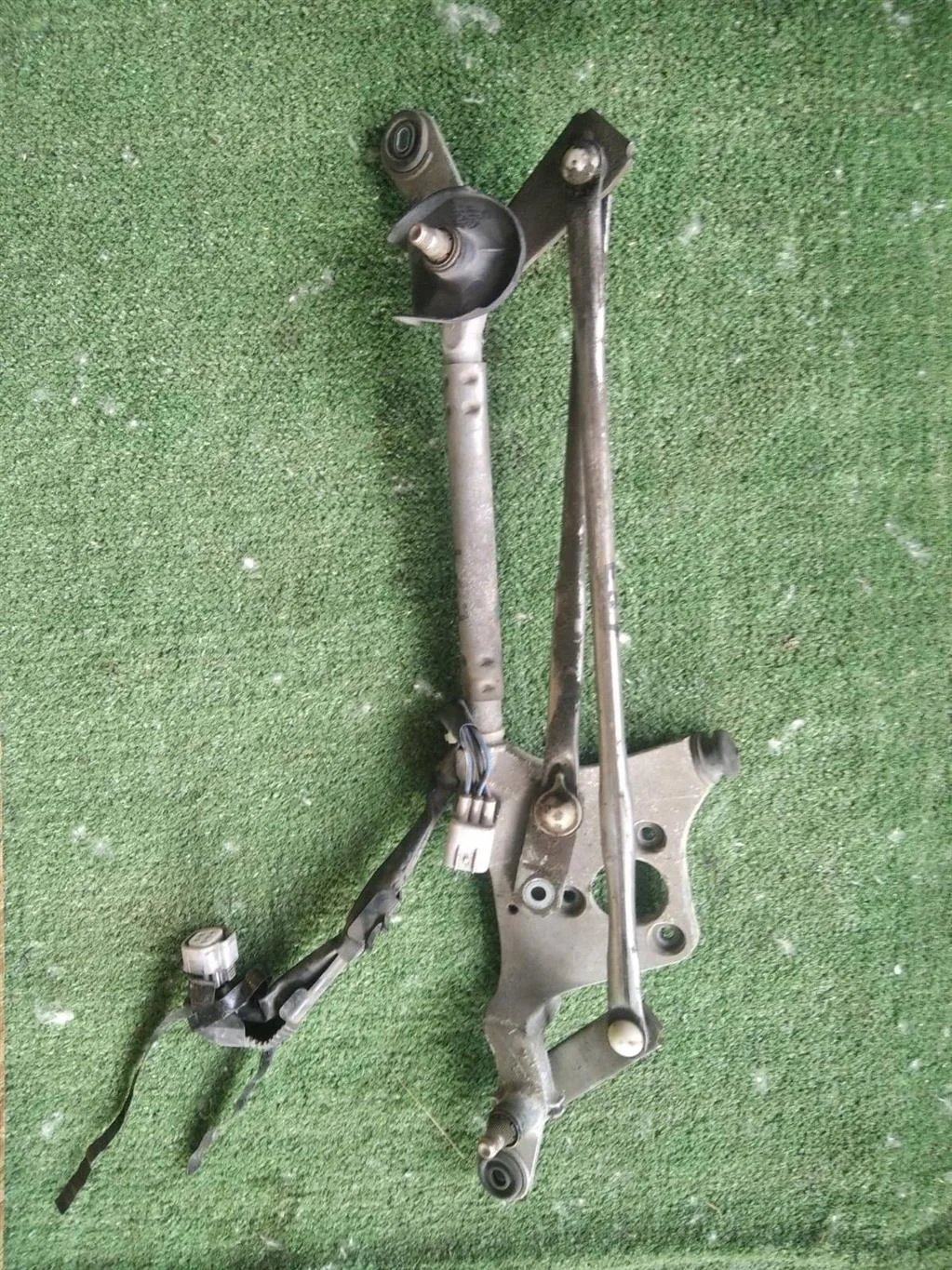 Б.у. трапеция дворников TOYOTA COROLLA E150 TOYOTA COROLLA E150