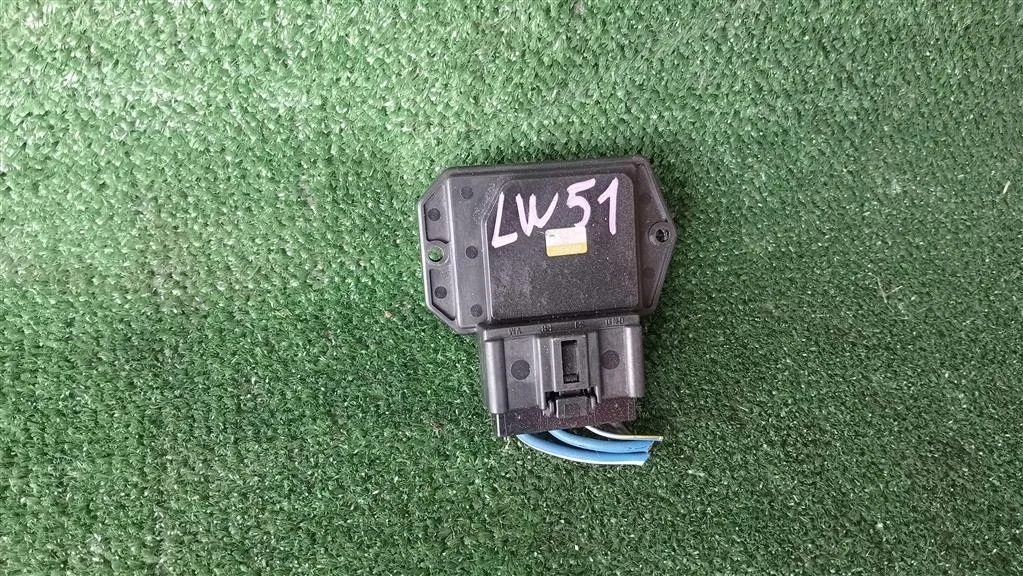 Б.у. резистор печки MAZDA MPV LW MAZDA MPV LW