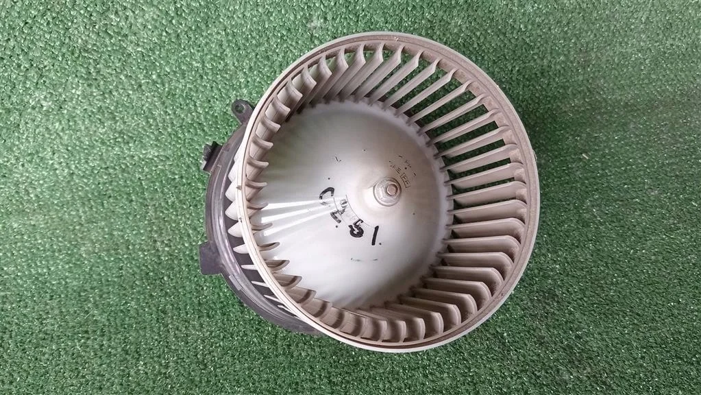 Б.у. мотор печки NISSAN SERENA C26 NISSAN SERENA C26