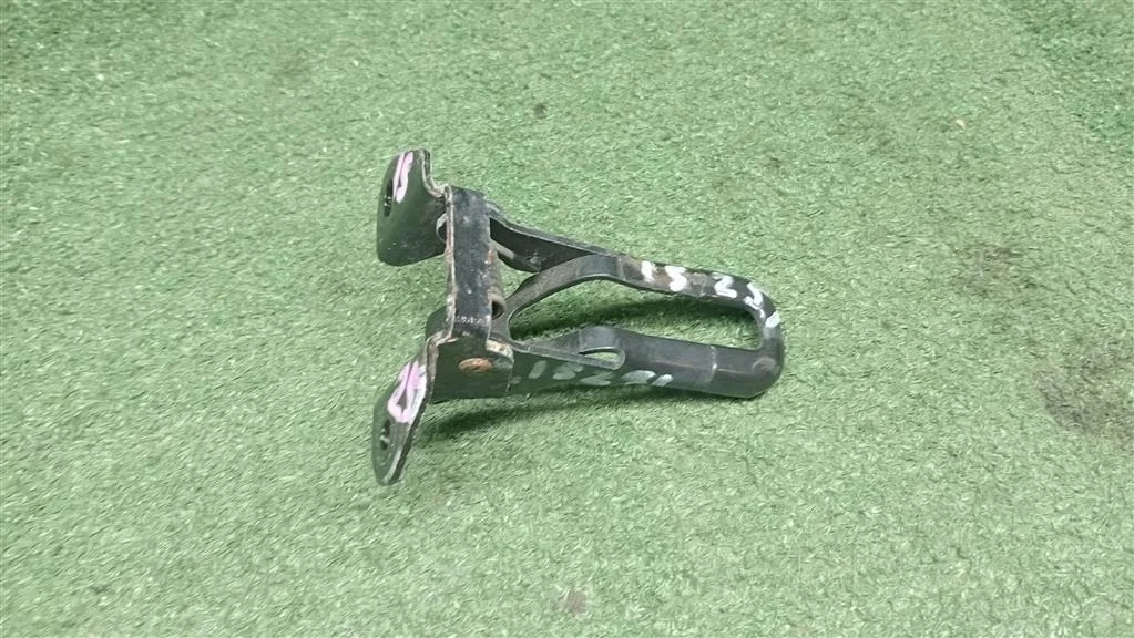 Б.у. замок капота (праворуль) LEXUS IS250 GSE20 LEXUS IS250 GSE20