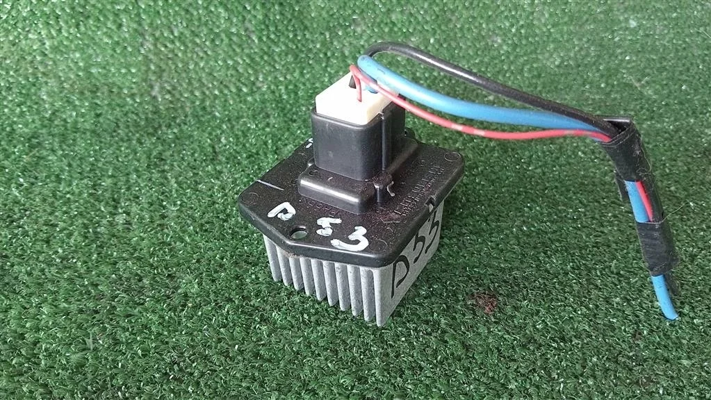 Б.у. резистор печки MITSUBISHI Delica D5 CV MITSUBISHI Delica D5 CV