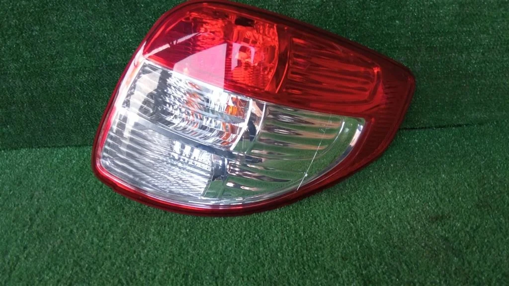 Б.у. фонарь наружный SUZUKI SX4 YA11S SUZUKI SX4 YA11S