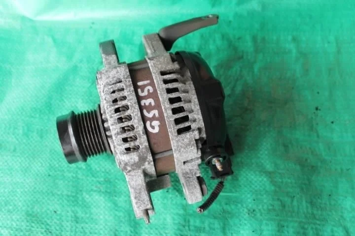 Б.у. генератор LEXUS GS350 GRS191 LEXUS GS350 GRS191