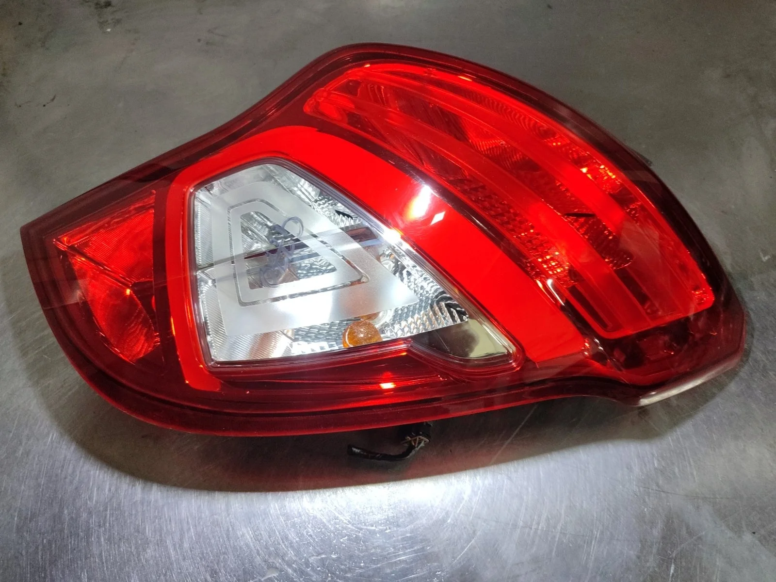 Фонарь SsangYong Actyon 2014 C200