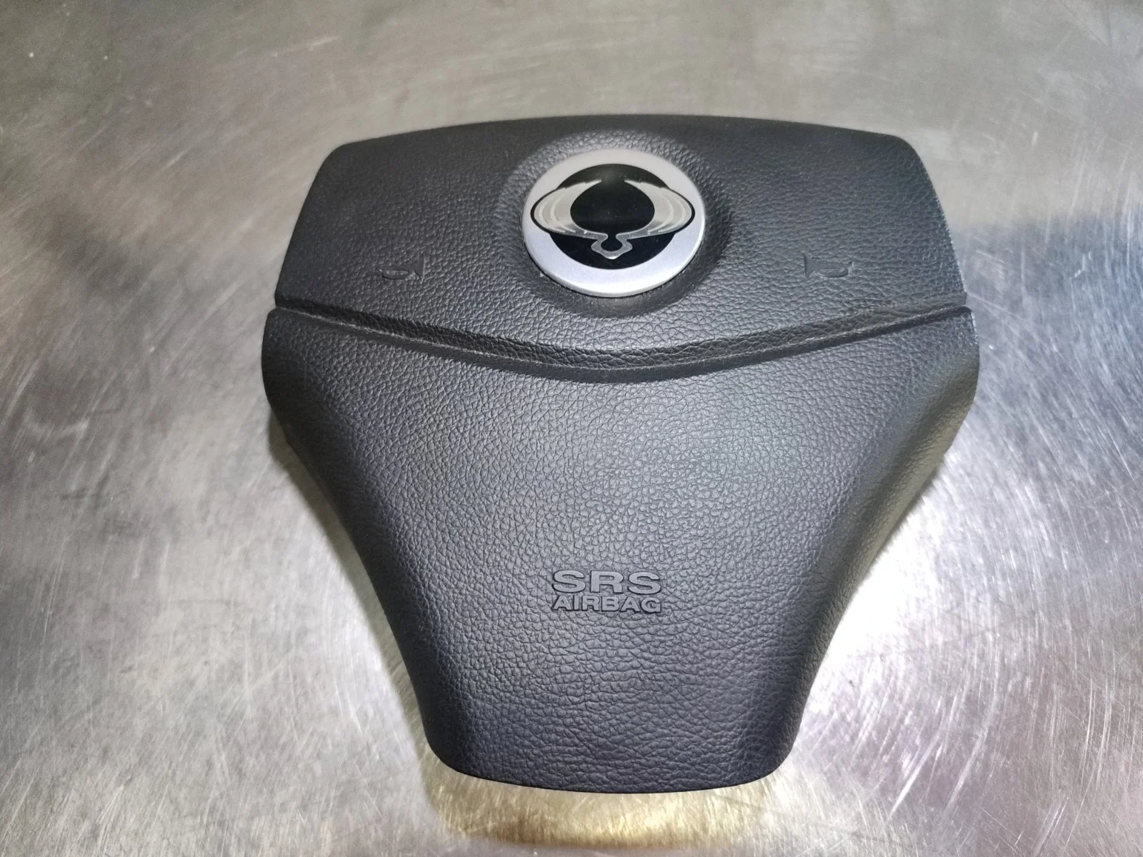 Подушка безопасности airbag водителя SsangYong Actyon 2014 C200