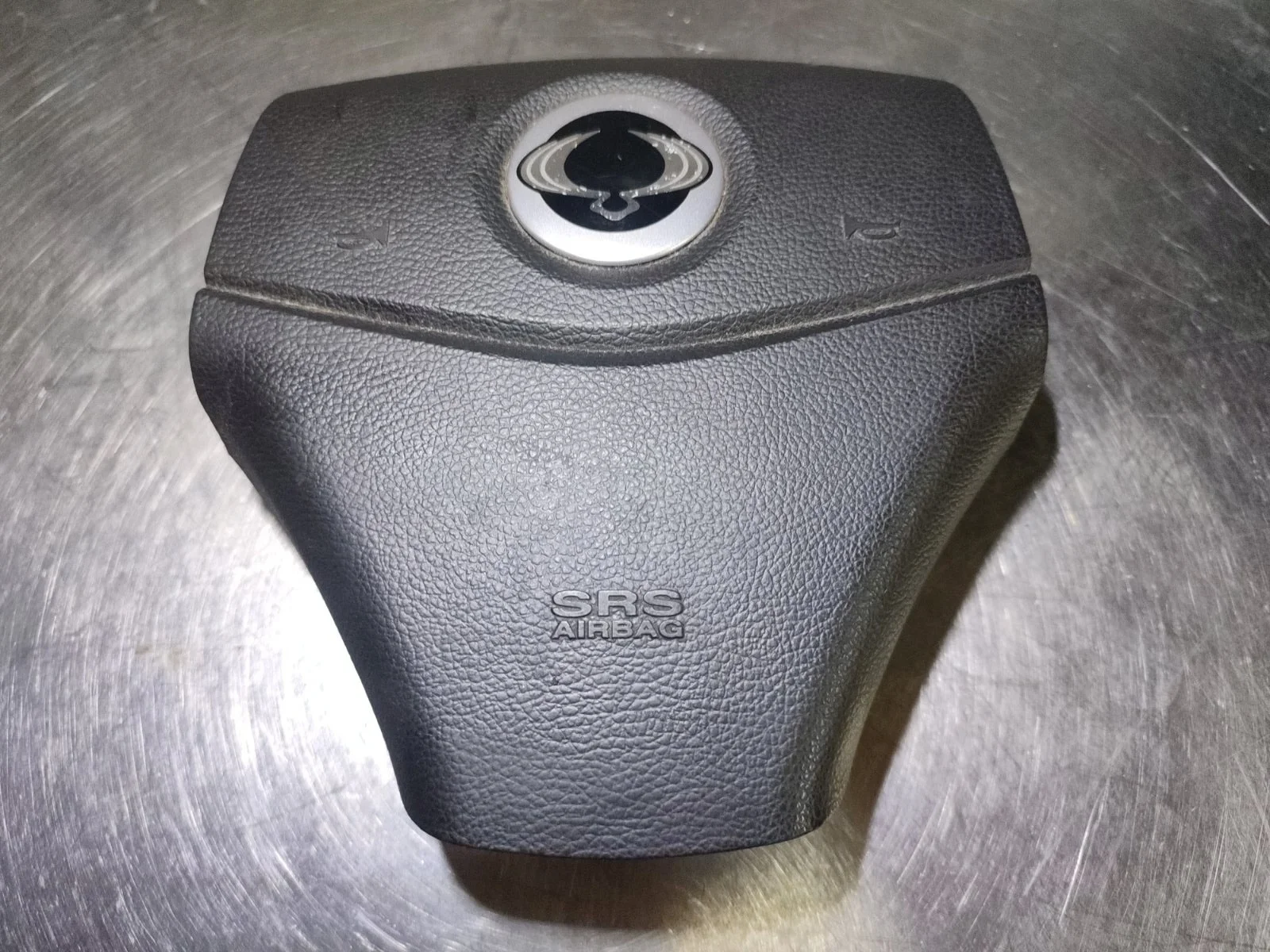 Подушка безопасности airbag водителя SsangYong Actyon 2012 C200