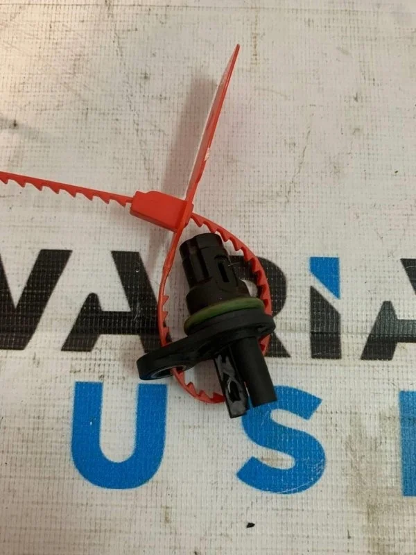 Датчик положения распредвала BMW 5 2008 13627525014 E60 N52B30AF