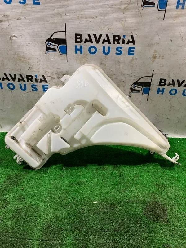 Бачок омывателя BMW 3 2012 61667241680 F30 N20B20