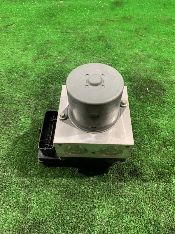 Блок ABS Volkswagen Tiguan 2009 5N0614517N 5N1 CAWA