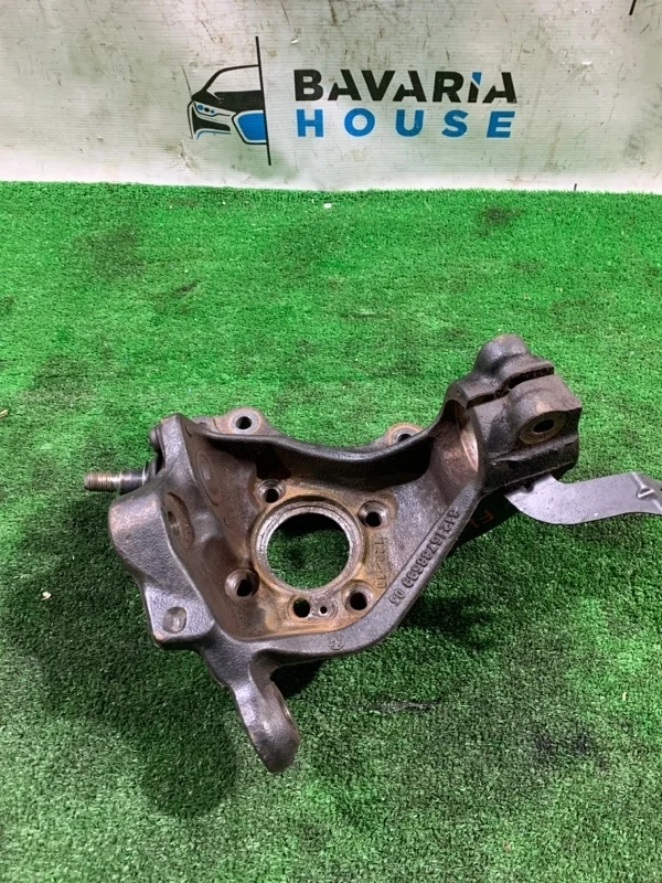 Кулак передний левый BMW X1 2010 31216788699 E84 N52B30AE