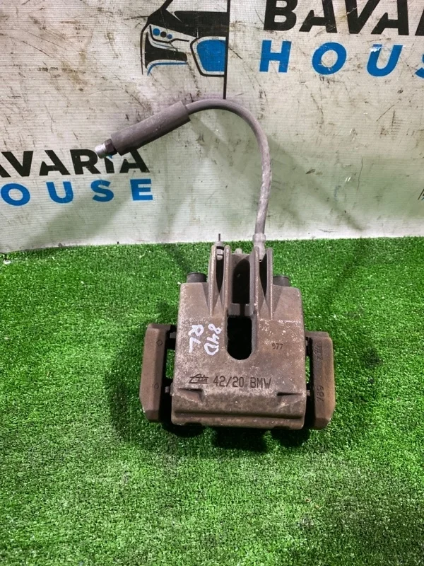 Суппорт задний левый BMW 5 2004 34216758057 E60 M54B30