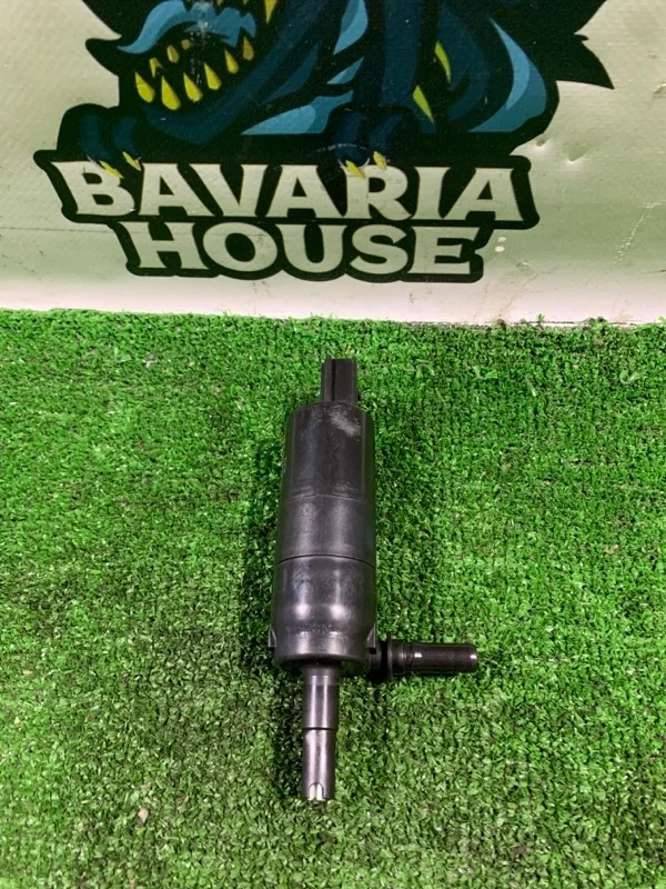 Насос омывателя фар BMW 5 2011 67637217792 F10 N52B25AF