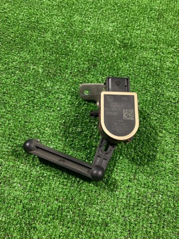 Датчик высоты дорожного просвета BMW 5 2012 37146870000 F11 N52B30AF