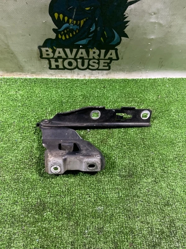 Петля капота левая Audi A4 2010 8K0823301D B8 CDH