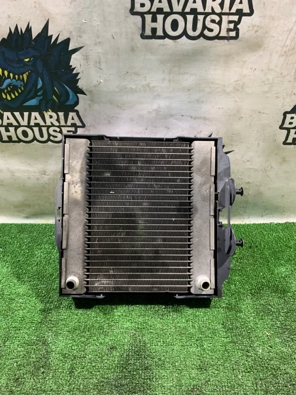 Дополнительный радиатор BMW 5 2009 17117805630 F07 N63B44A