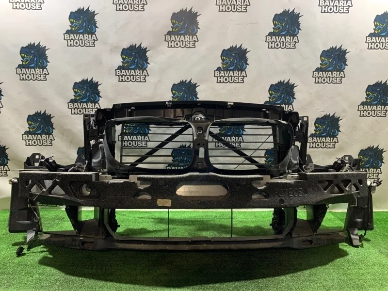 Панель передняя (телевизор) BMW 5 2009 51747200765 F07 N63B44A