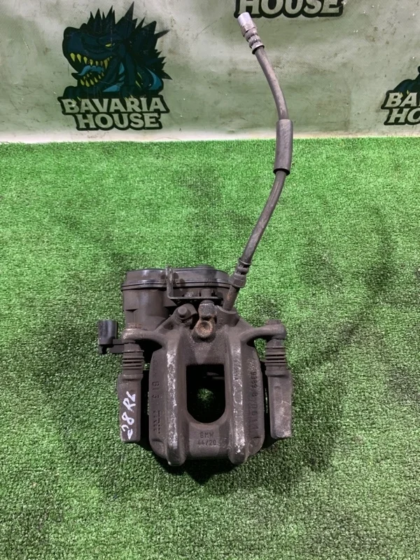 Суппорт задний левый BMW 5 2012 34216793041 F11 N52B30AF