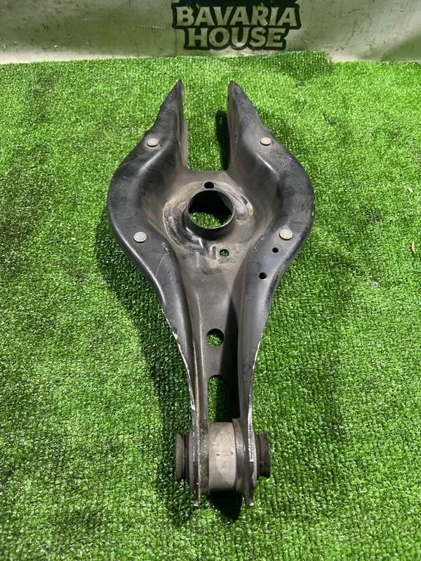 Рычаг задний BMW 1 2011 33326867540 F20 N13B16A