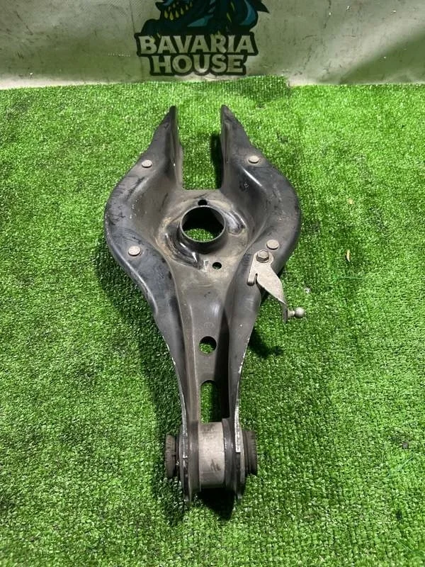 Рычаг задний BMW 1 2011 33326867540 F20 N13B16A