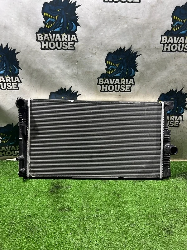 Радиатор основной BMW 5 2011 17118672011 F11 N20B20B