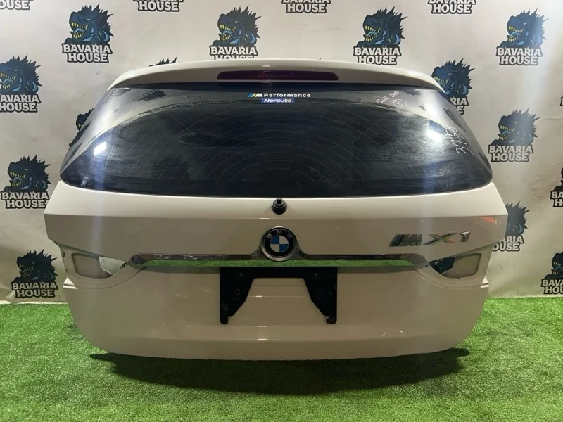 Крышка багажника BMW X1 2011 41002993152 E84 N52B30A