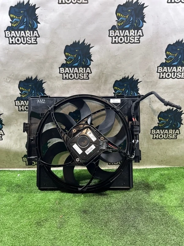 Вентилятор радиатора BMW 1 2011 17428641963 F20 N13B16A