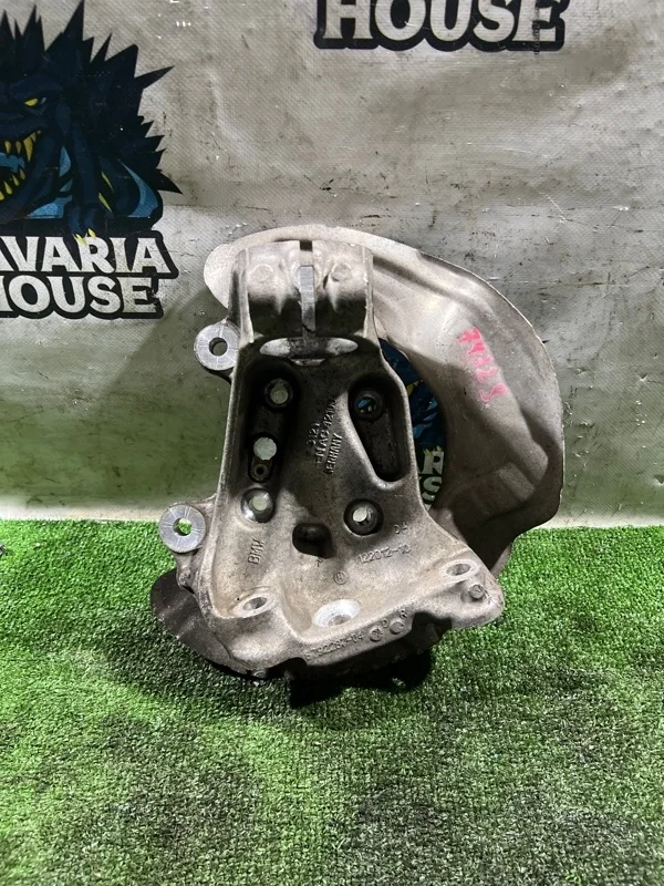 Кулак передний левый BMW 3 2012 31216792287 F30 N20B20B