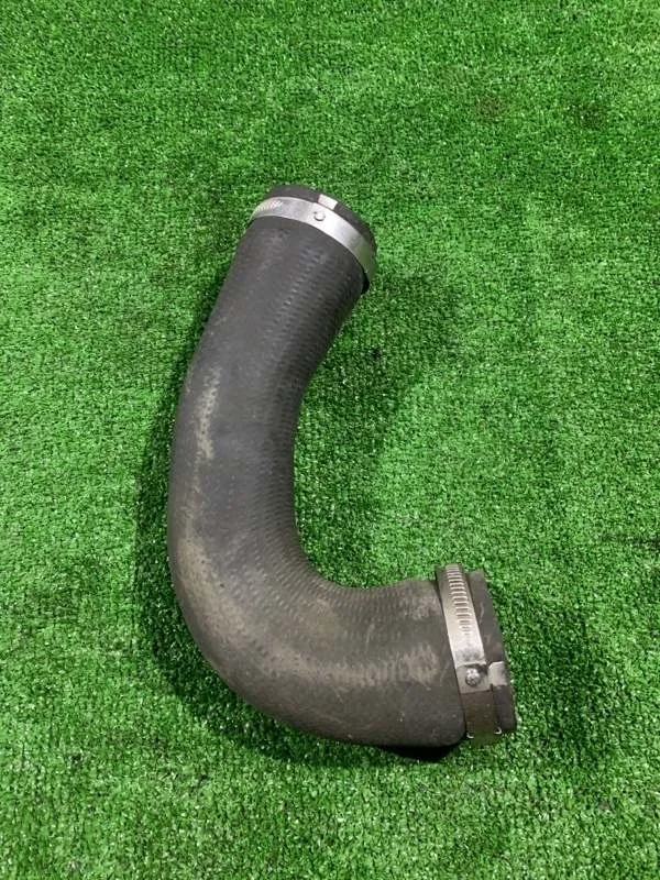 Патрубок интеркулера Audi Q5 2013 8R0145709H 8R CNC