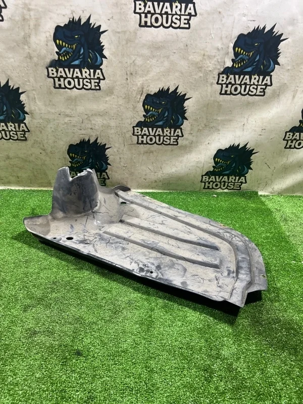 Защита антигравийная volkswagen Passat 2007 3C0825216B B6 BVY