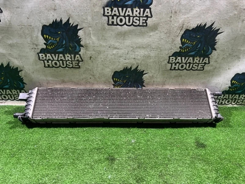 Дополнительный радиатор Audi a6 allroad 2012 8K0145804E C7 CGW