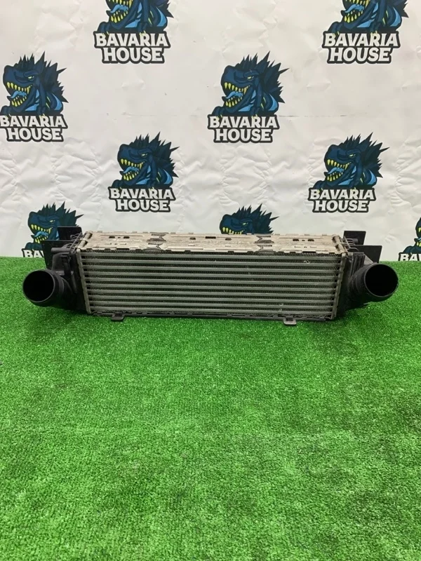 Интеркулер BMW X3 2012 17517823570 F25 N20B20A