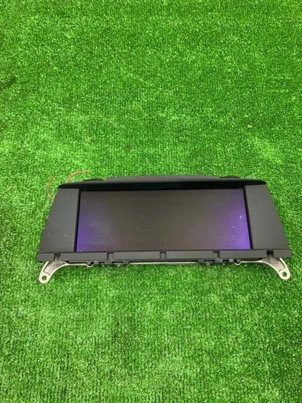 Монитор BMW X3 2012 65509289584 F25 N20B20A