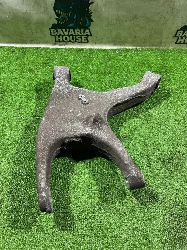 Рычаг задний Audi a6 allroad 2012 8R0505312F C7 CGW, правый