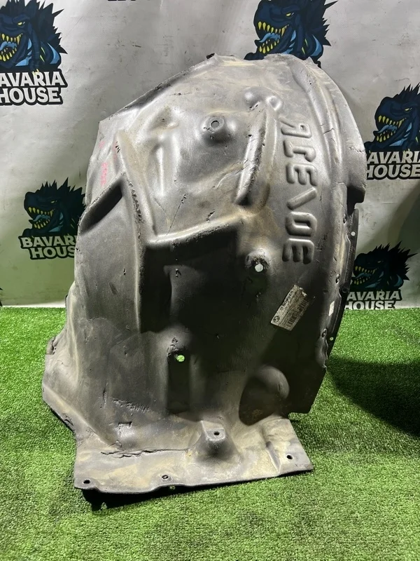 Подкрылок передний правый BMW 3 2013 51717260700 F30 N47D20C, задний