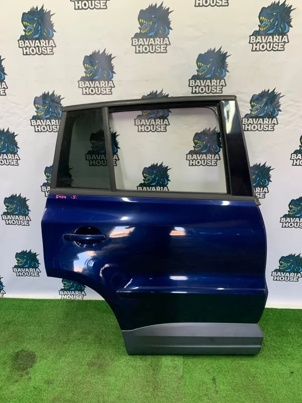 Дверь задняя правая volkswagen Tiguan 2008 5N0833056A 5N1 CAWA