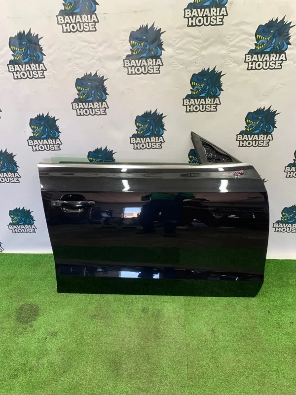 Дверь передняя правая Audi A5 2013 8T8831052C 8T CDN