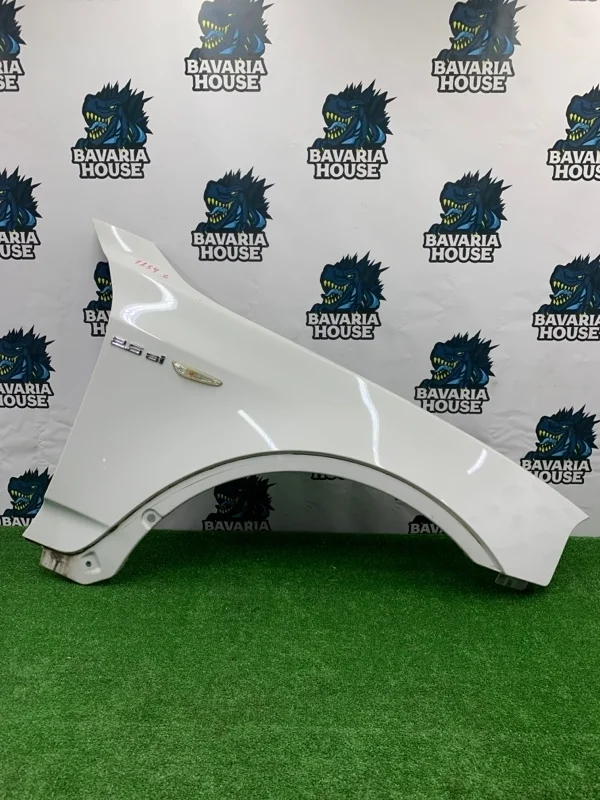 Крыло переднее правое BMW X3 2008 41353405922 E83 N52B25AF