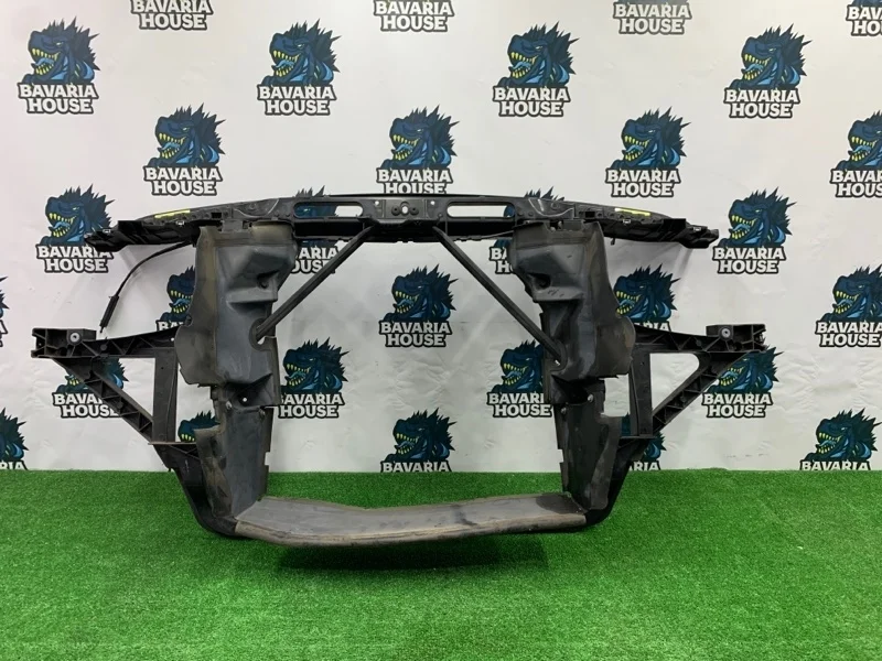 Панель передняя (телевизор) BMW X3 2008 51643419945 E83 N52B25AF