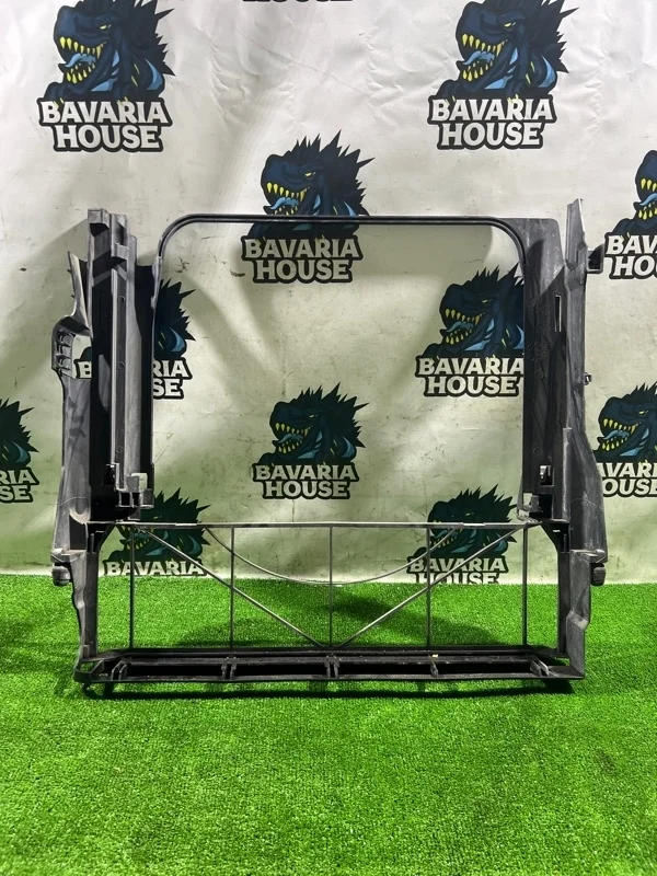 Рамка радиатора BMW X5 2005 17101439105 E53 M54B30